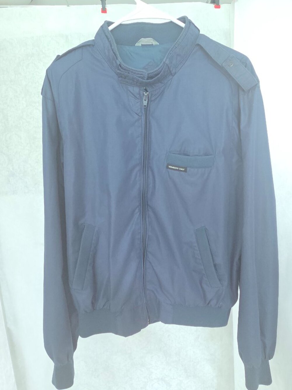 Men's Member's only jacket